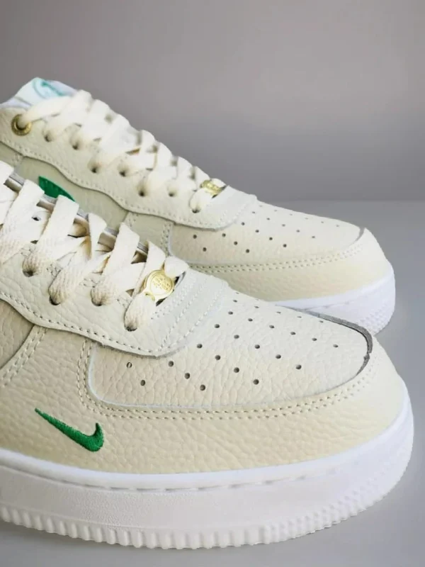 Nike Air wash blue sneakers - Image 3