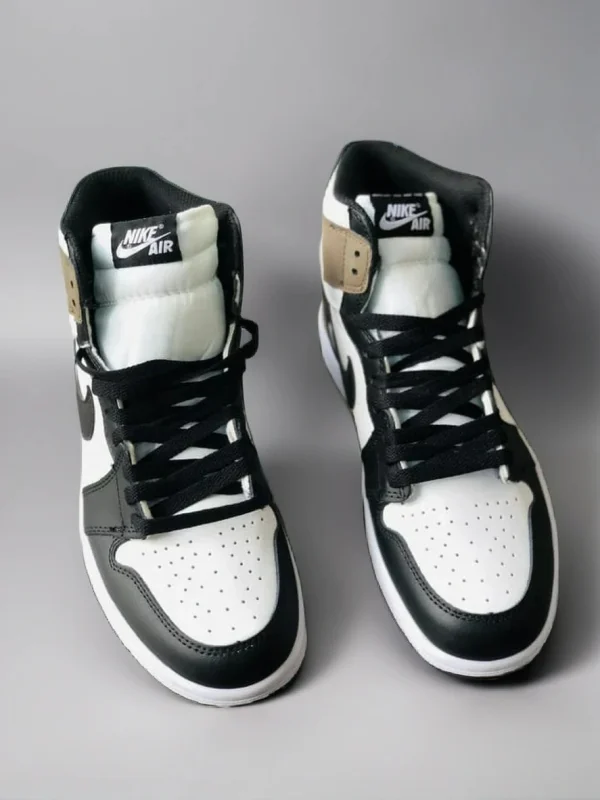 Air Jordan 1 Dark Mocha - Image 2