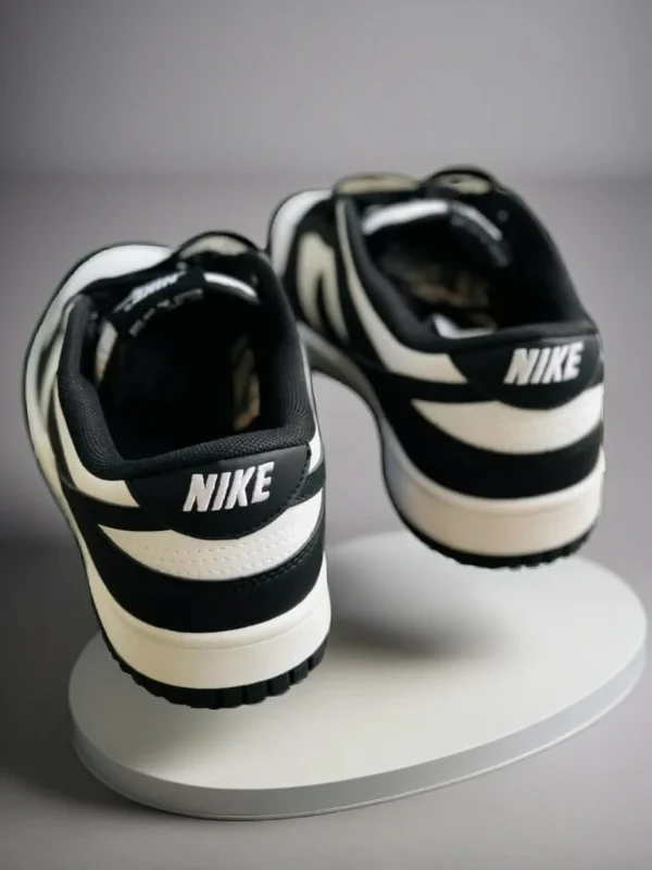 Nike Pnada Dunk Series - Image 4