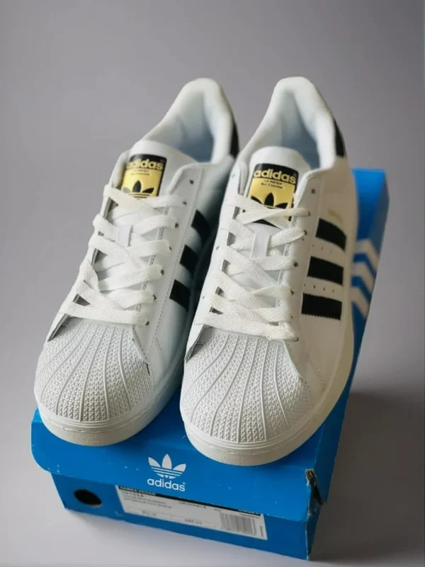 Adidas supreme