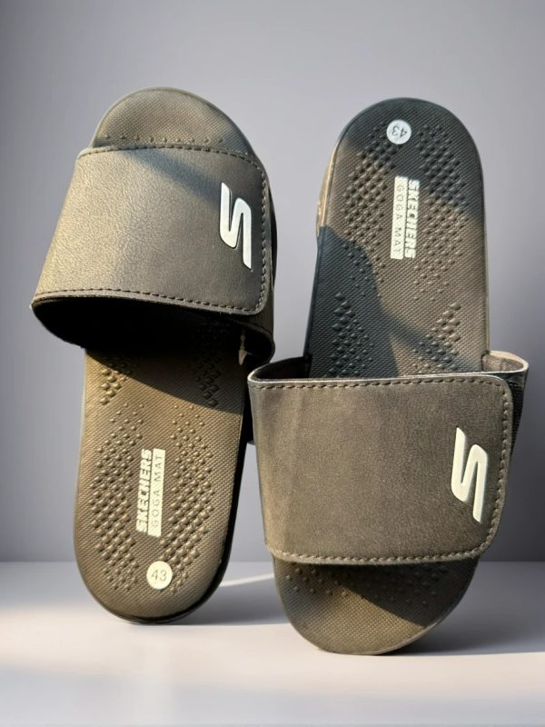 Sketchers Slippers - Image 3